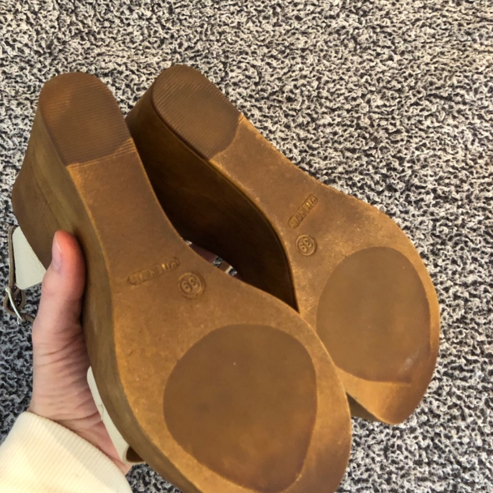 Steve Madden Wedge Sandals With White Leather Str… - image 4